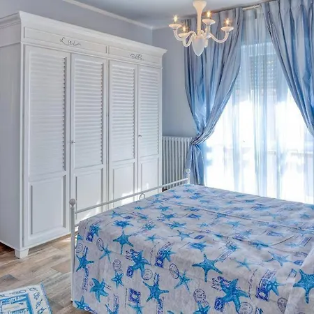 Apartamento Holidays *