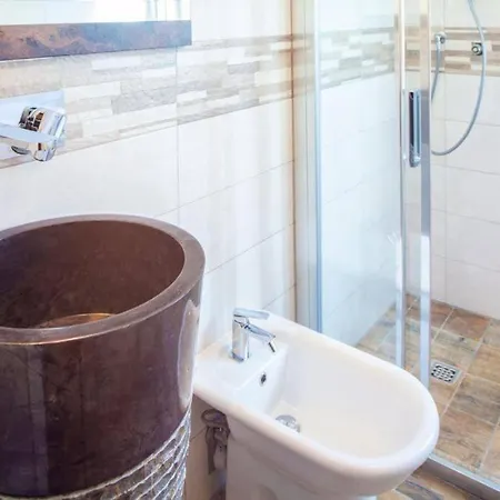 公寓 Holidays 迪亚诺马里纳